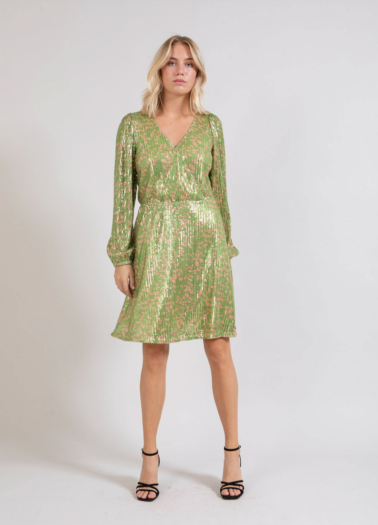Coster Copenhagen  PALJETTKLÄNNING M. TRYCK Dress Green sequins - 425