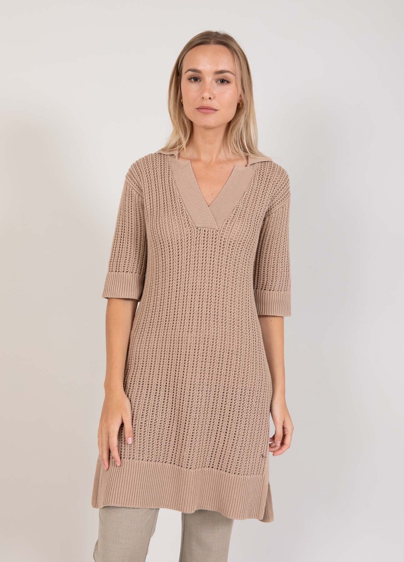 Coster Copenhagen TUNIKA I ÖPPEN STICKNING Knitwear Beige - 399