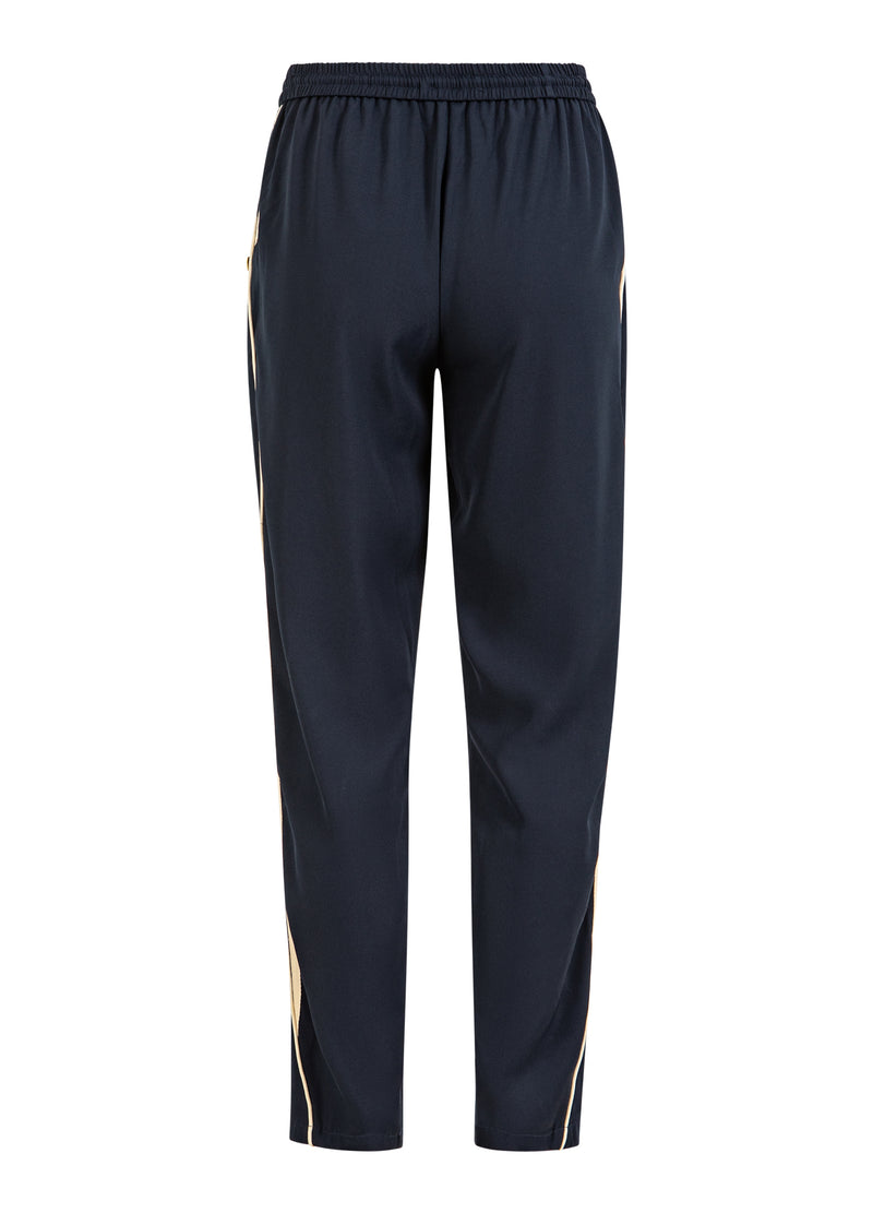 Coster Copenhagen AVSLAPPNAD SPORTBYXA - SILLE PASSFORM Pants Navy/off white - 566