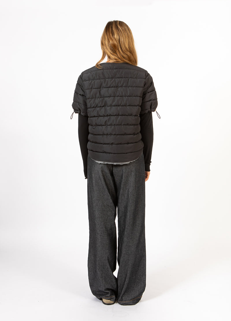 CC Heart CC HEART ASTA QUILTED KORTÄRMAD JACKA Outerwear Black - 100