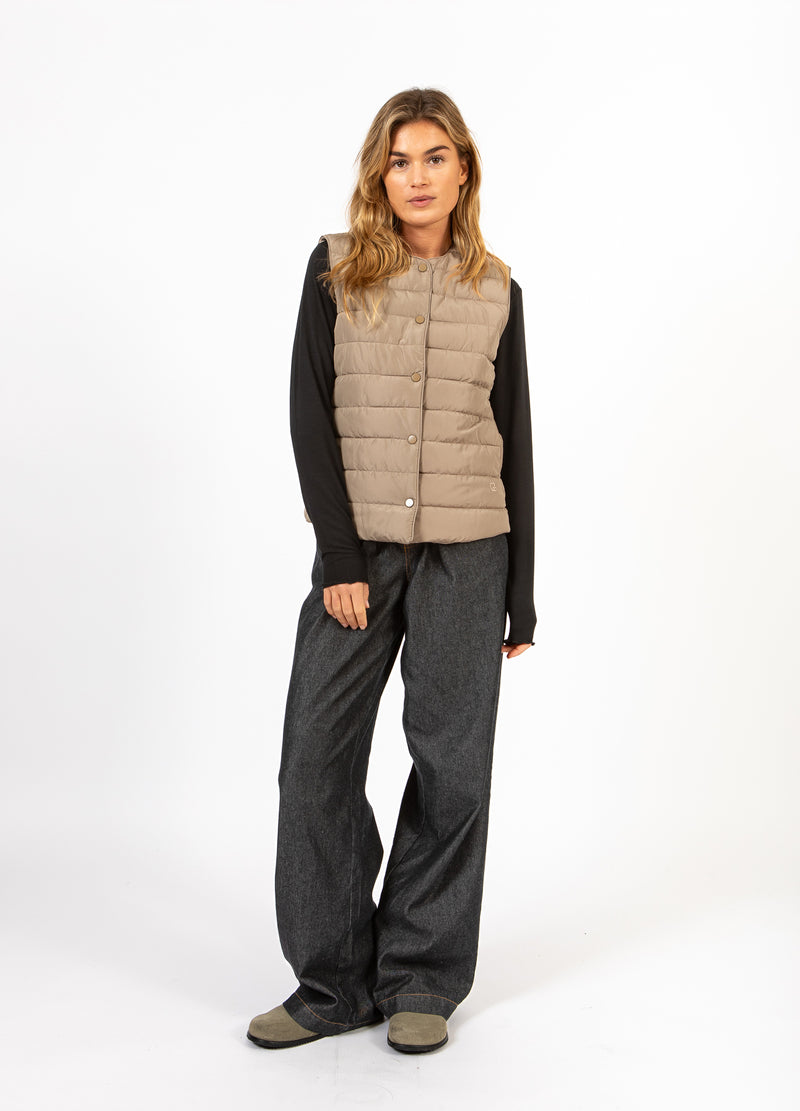 CC Heart CC HEART ASTA QUILTED VEST Outerwear Sand - 251