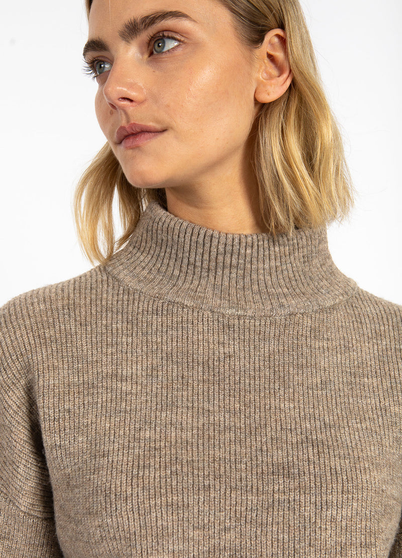 CC Heart CC HEART EMMA HALS RAGGLAN STICKAD Knitwear Golden brown melange - 793