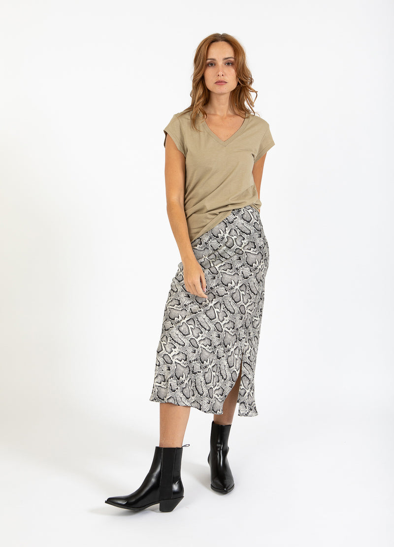 CC Heart  CC HEART SKYLER MEDELLÅNG KJOL MED TRYCK Skirt White snake print - 270