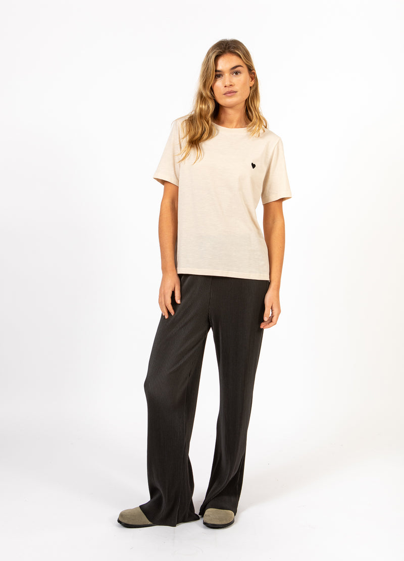 CC Heart CC HJÄRTA KYSS TEE - MELLANÄRMAR T-Shirt Creme - 241