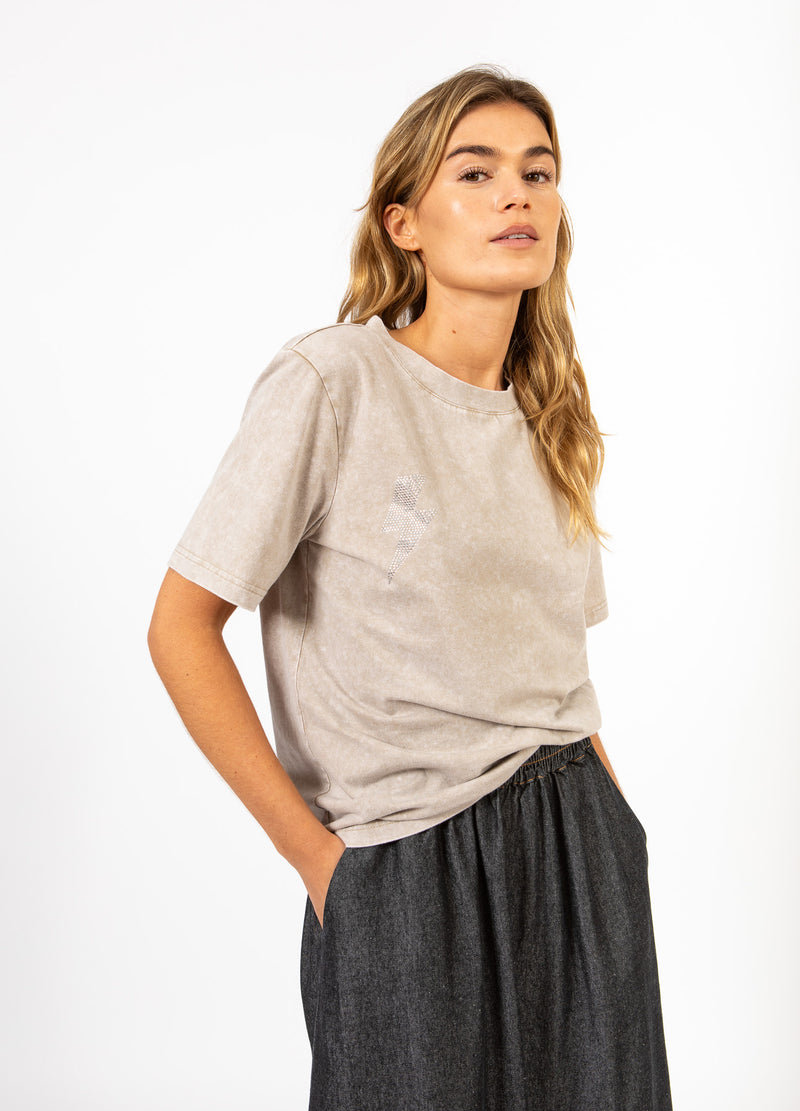 CC Heart CC HJÄRTA LIGHTNING TEE - MITTÄRM T-Shirt Washed sand - 365