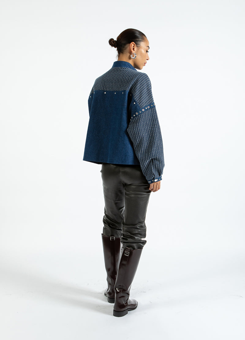 Coster Copenhagen DEKORERAD JEANSJACKA Outerwear Blue denim - 510