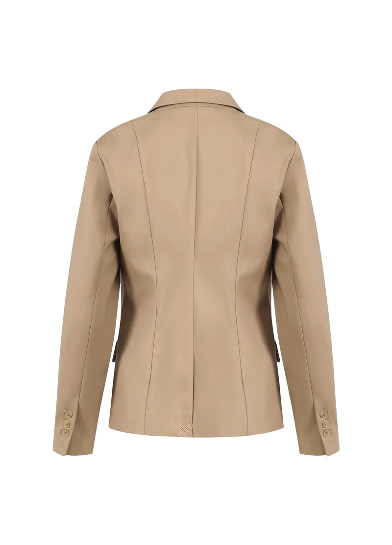 Coster Copenhagen DUBBELRADIG BLAZER MED PRAKTISKA DETALJER Blazer Desert sand - 329