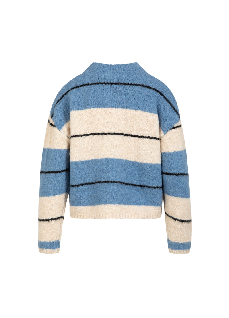 Coster Copenhagen FLUFFIG RANDIG STICKAD Knitwear Blue/creme stripe - 589