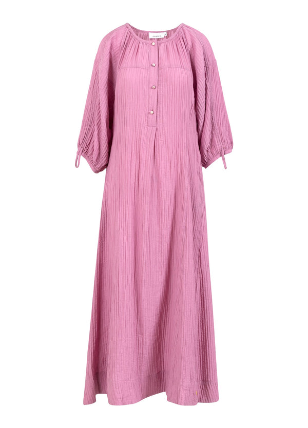 Coster Copenhagen KLÄNNING MED ÄRMDETALJER Dress Magenta - 861