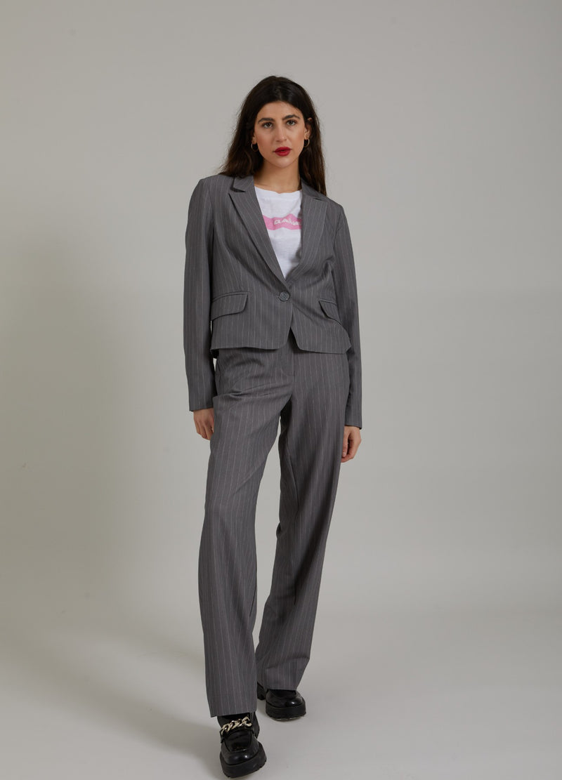 Coster Copenhagen  KORT KRITSTRECKSRANDIG KAVAJ - ZOE-PASSFORM Blazer Grey pinstripe - 161