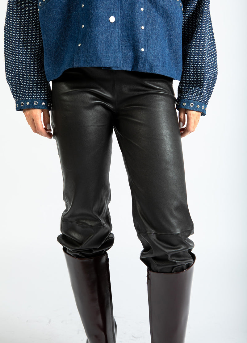 Coster Copenhagen LÅNGA SKINNLEGGINGS - MYNTE PASSFORM Pants Black - 100