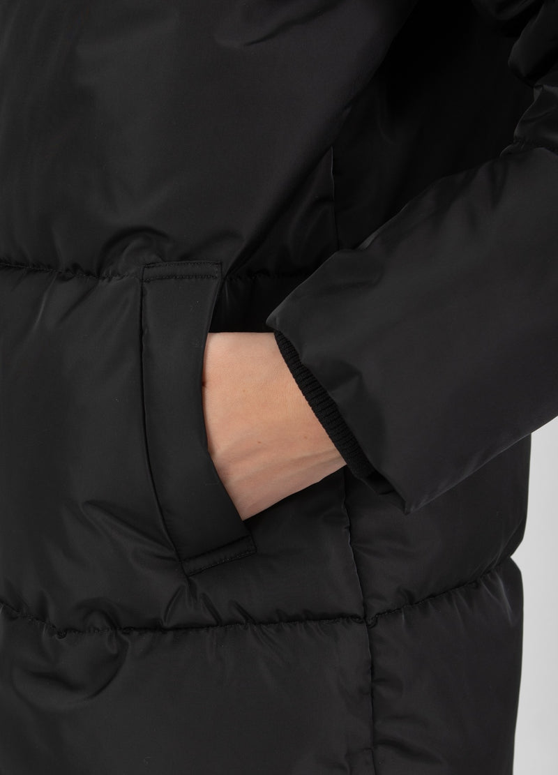 Coster Copenhagen LÅNG PUFFERJACKA Outerwear Black - 100