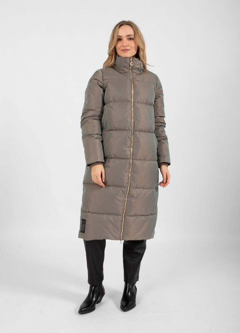 Coster Copenhagen LÅNG PUFFERJACKA Outerwear Shade green - 434