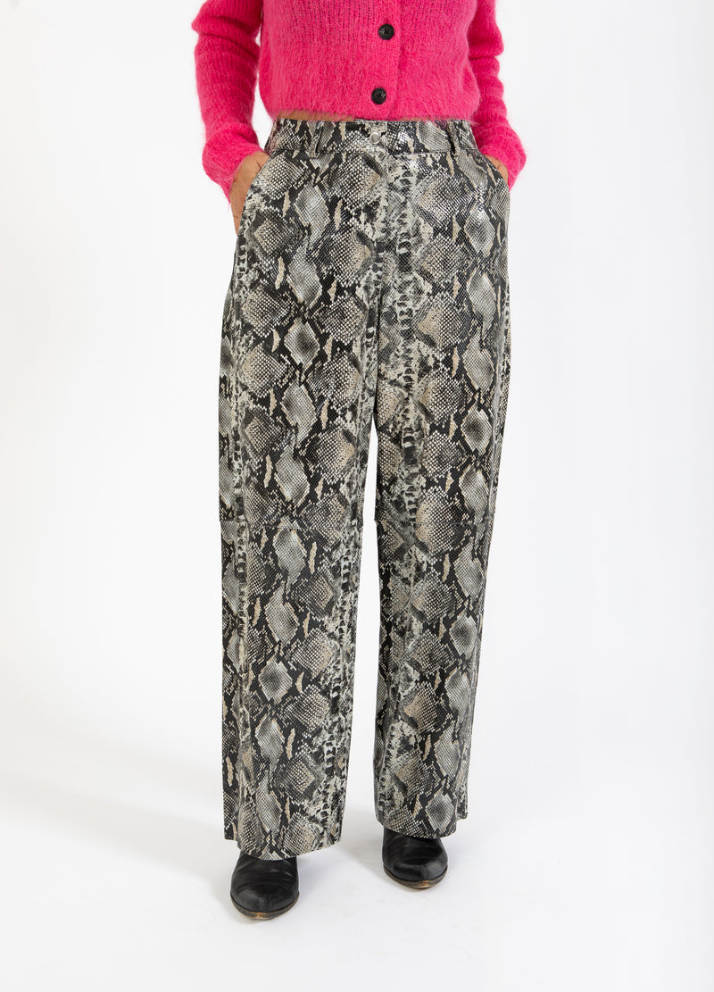 Coster Copenhagen ORMSKINNSLÄDERBYXOR - PETRA PASSFORM Pants Snake print - 981