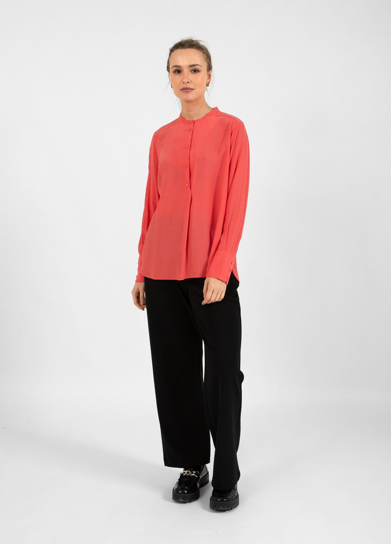 Coster Copenhagen SKJORTA MED VECKAD KNAPPSLÅ Shirt/Blouse Hot coral - 685