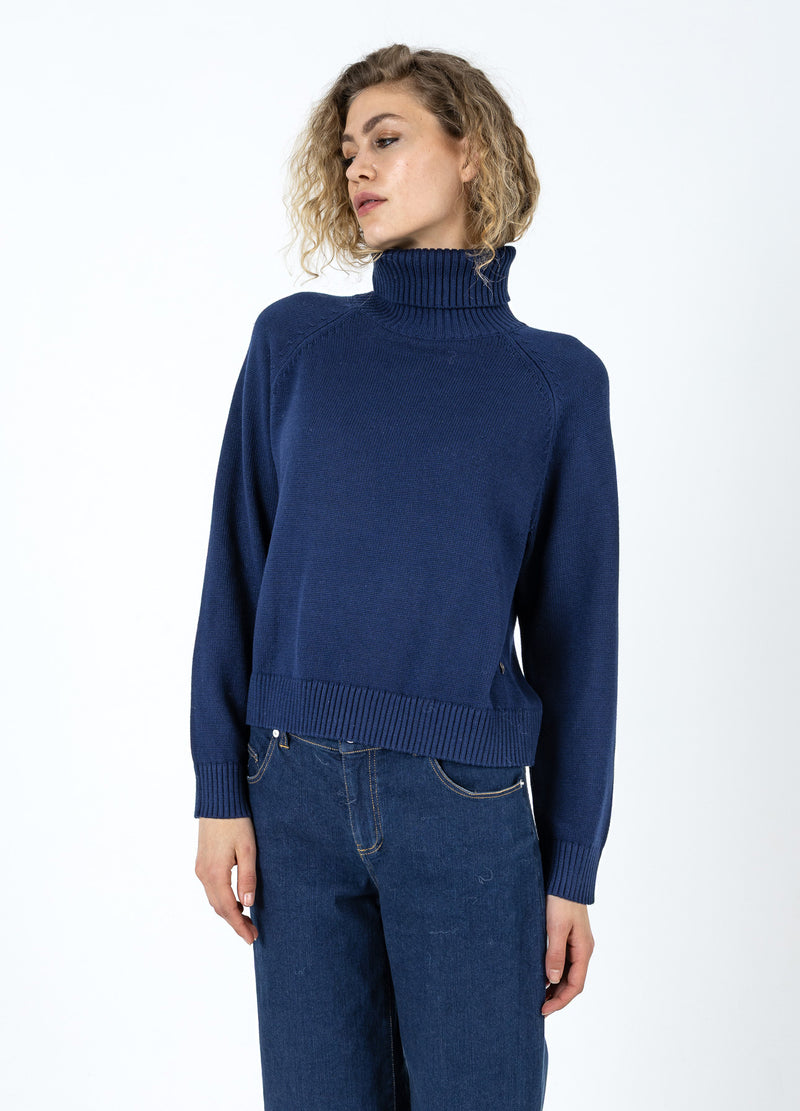 Coster Copenhagen STICKAD MED HÖG HALS I BOMULL Knitwear Eclipse blue - 555