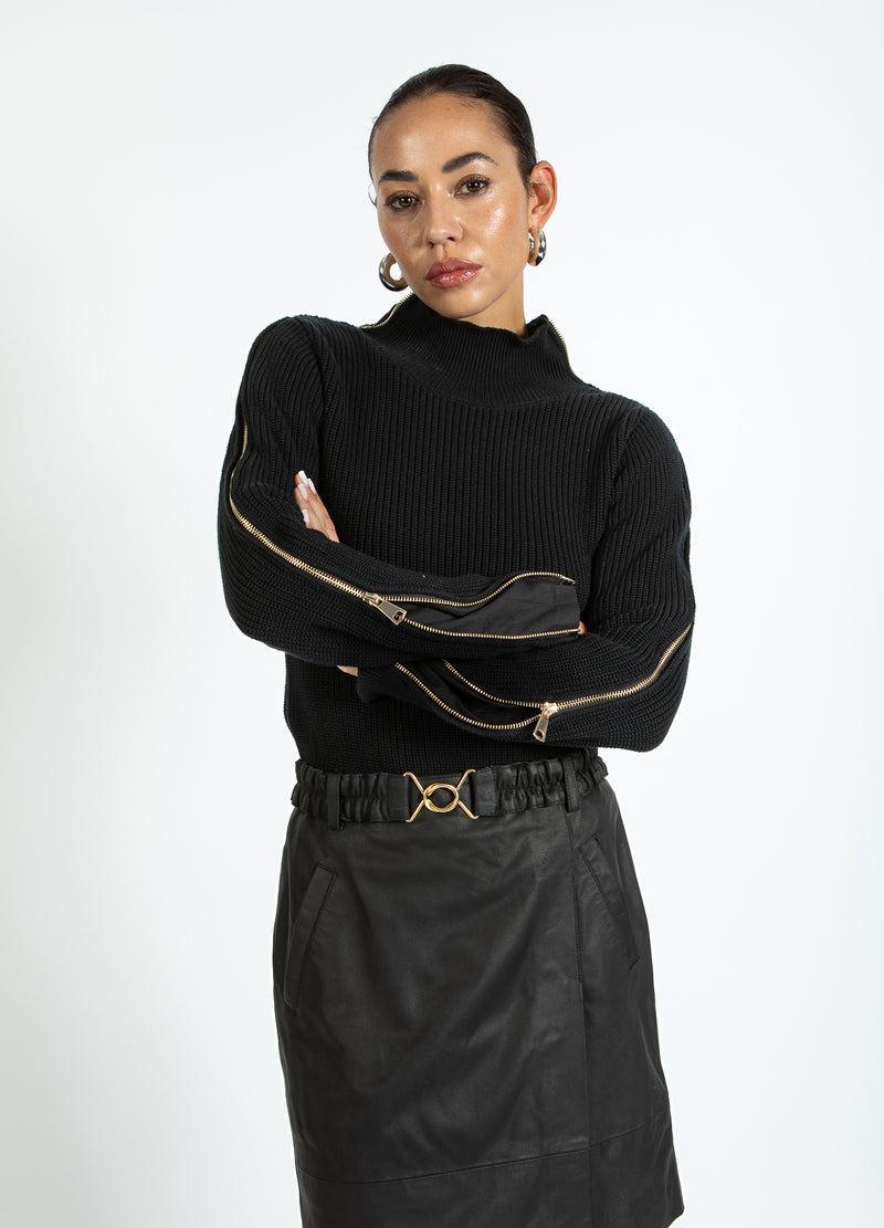 Coster Copenhagen STICKA MED HÖG HALS OCH DRAGKEDJA Knitwear Black - 100
