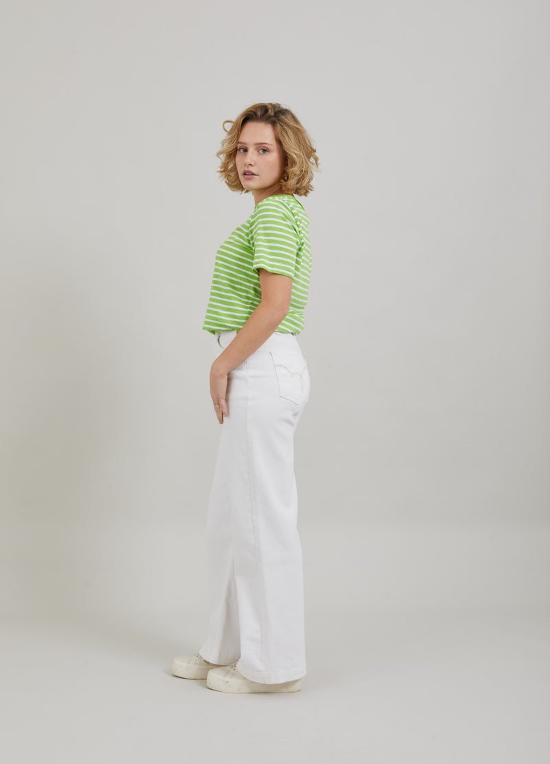 Coster Copenhagen T-SHIRT M. RÄNDER- MEDELLÅNGA ÄRMAR T-Shirt Flashy green stripe - 401
