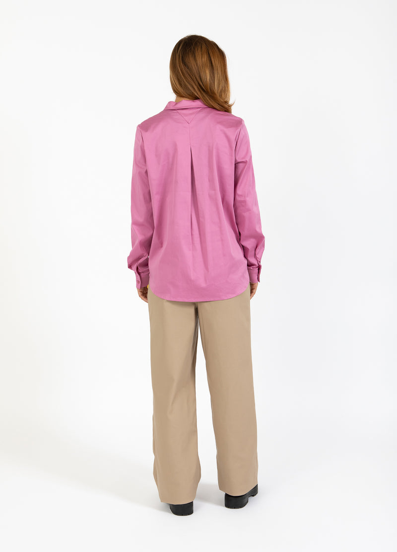 Coster Copenhagen TÄTSITTANDE KLASSISK SKJORTA Shirt/Blouse Magenta - 861