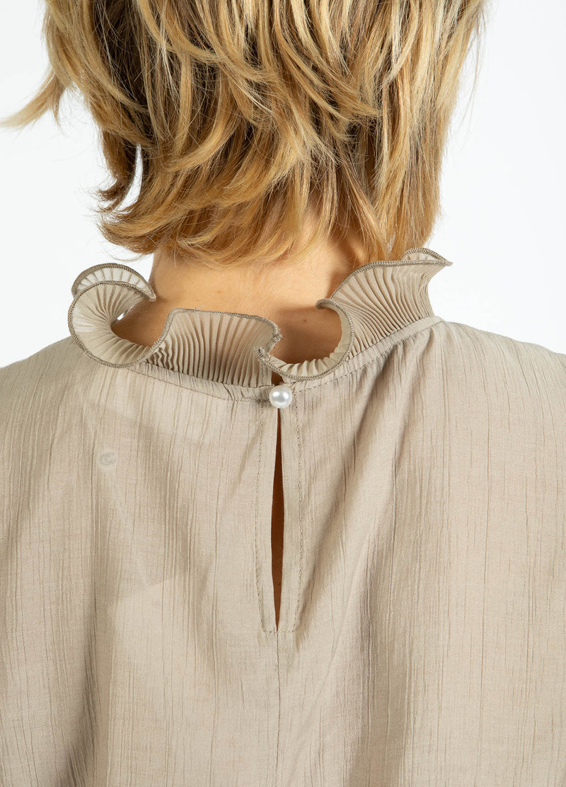 Coster Copenhagen TOP MED VOLANGER Shirt/Blouse Grey sand - 241