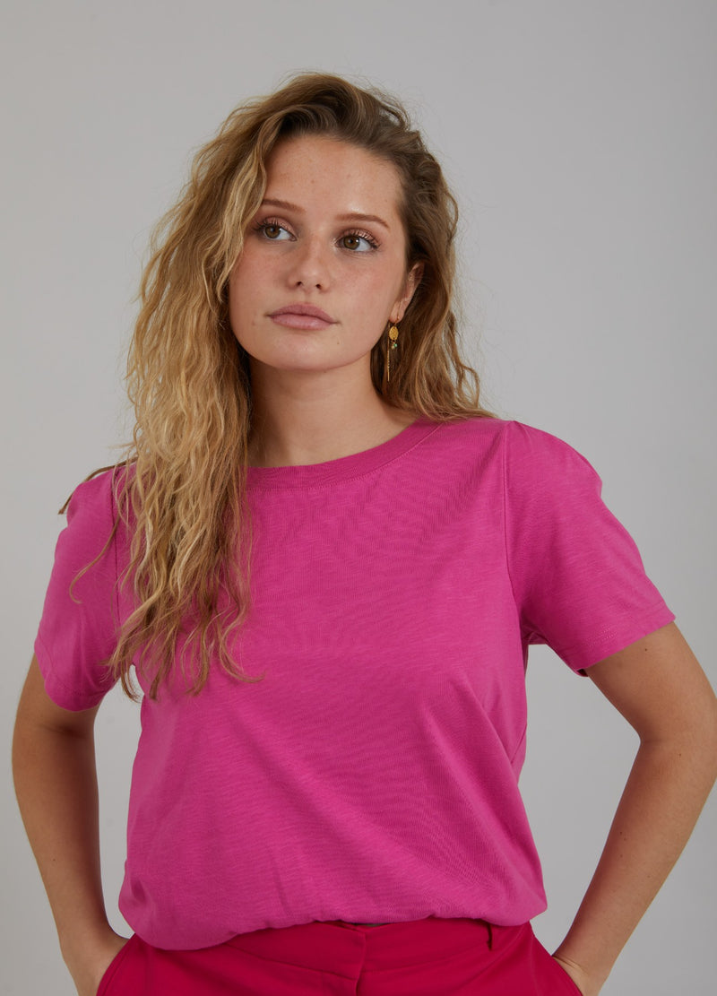 Coster Copenhagen  T-SHIRT M. PRESSVECK T-Shirt Raspberry pink - 648
